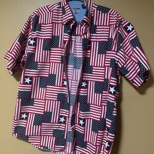 5th & Ocean Red, White, and Blue Flag Pattern Shirt 100% Cotton